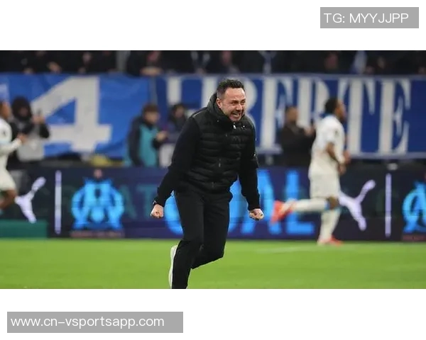 坎贝尔回忆热刺球迷攻击事件称无人道歉与菲戈遭遇相似